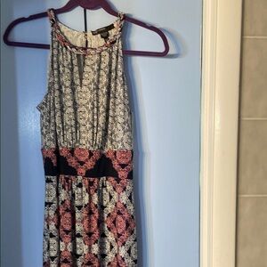 Elegant Black and Pink Patterned Dress - Maggie London